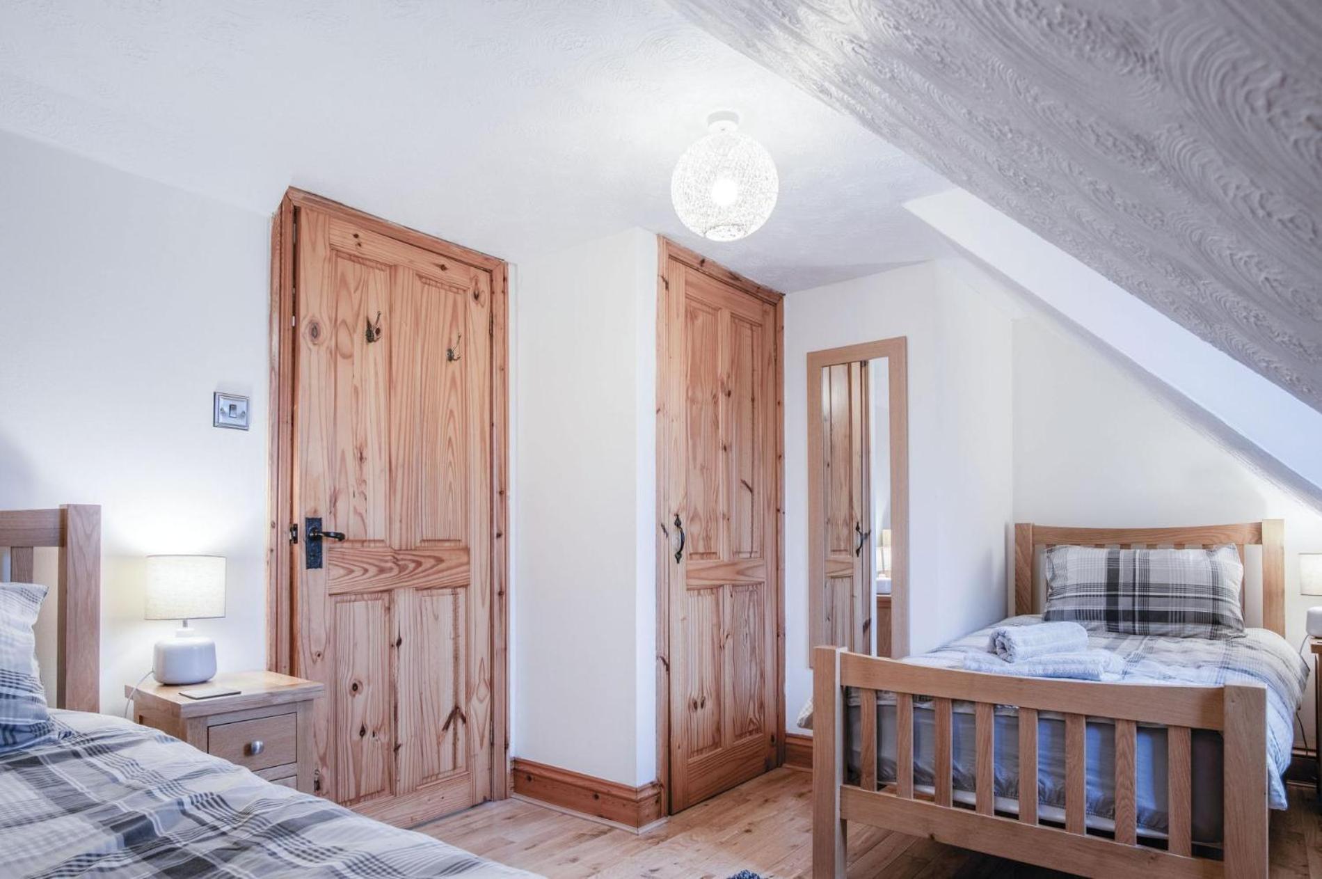 The Brambles - 2 Bedroom Cottage - Llanteg Dış mekan fotoğraf