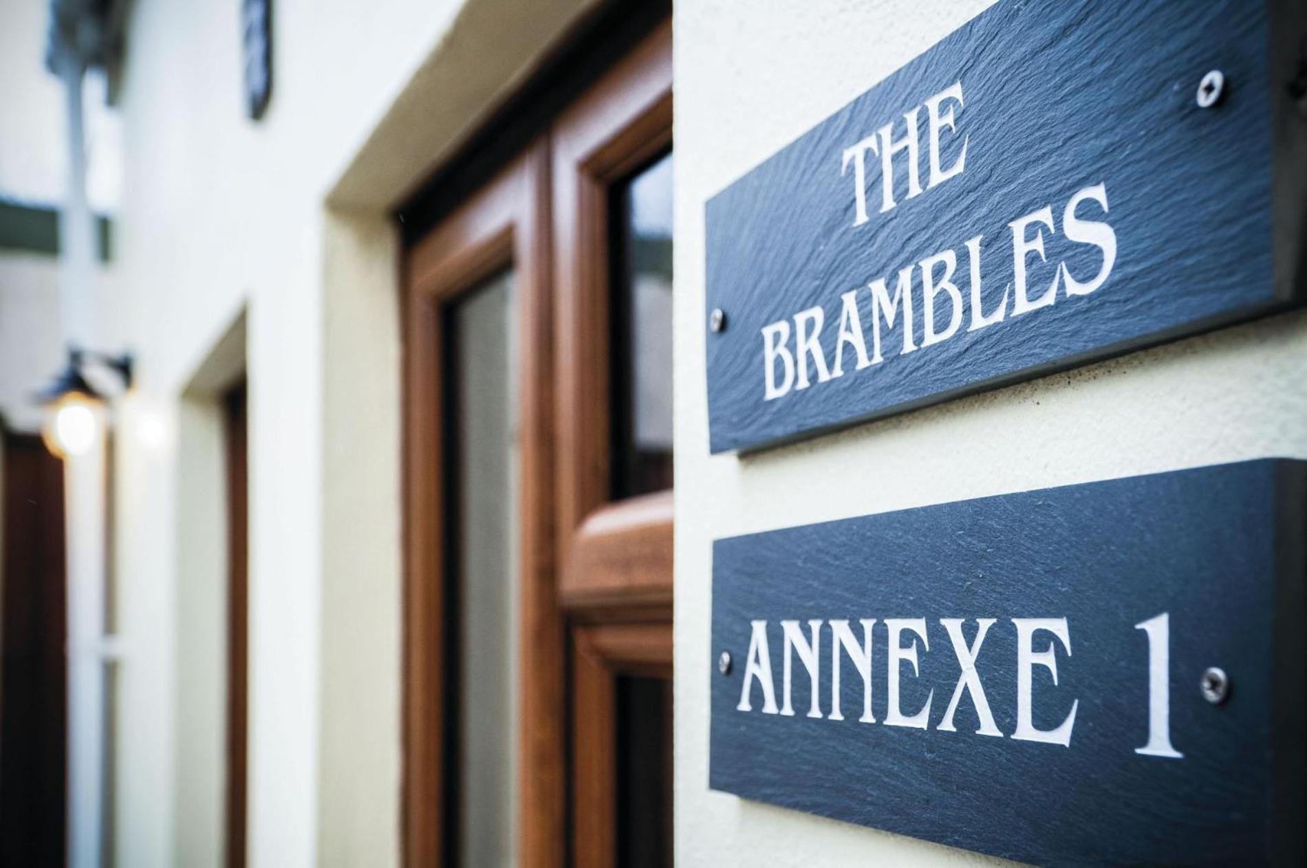 The Brambles - 2 Bedroom Cottage - Llanteg Dış mekan fotoğraf